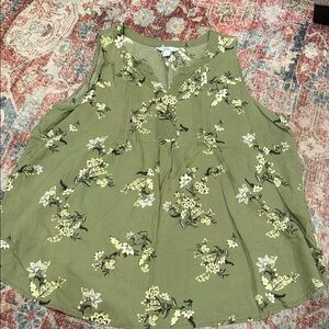 Croft & Barrow Olive Floral Sleeveless Blouse